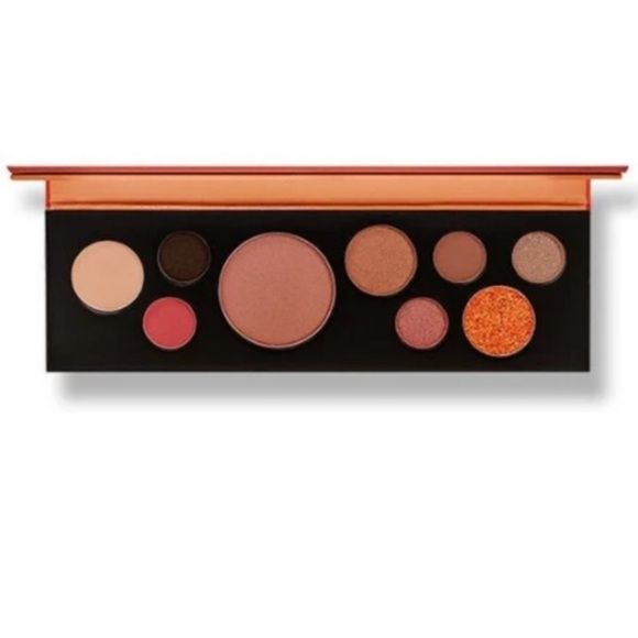 🧡Eyeshadow pallet🧡 - Picture 2 of 7